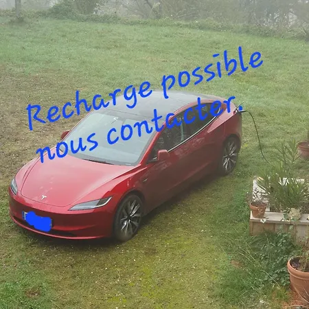 Les Gardiens De La Vallée Apartamento Figeac