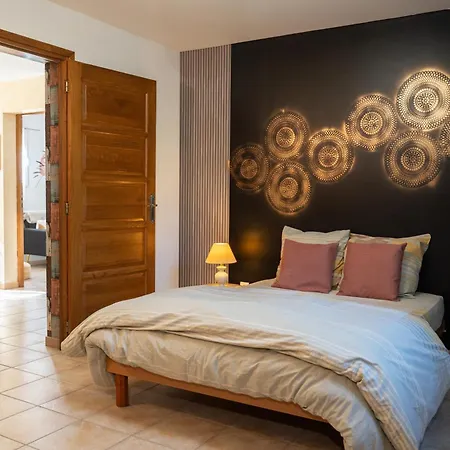 Les Gardiens De La Vallee Apartman
